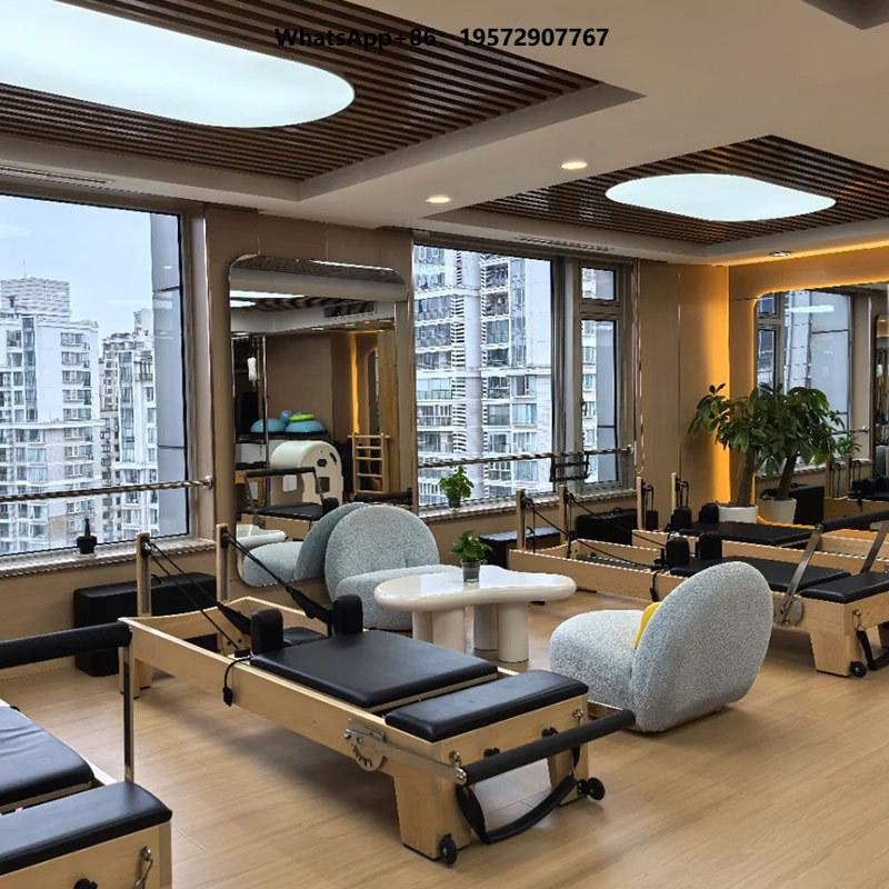 Pilates And Yoga Studio - カスタマイズ可能なメープル木製調整式多機能ピラティスコアベッド ヨガスタジオ用 大人用