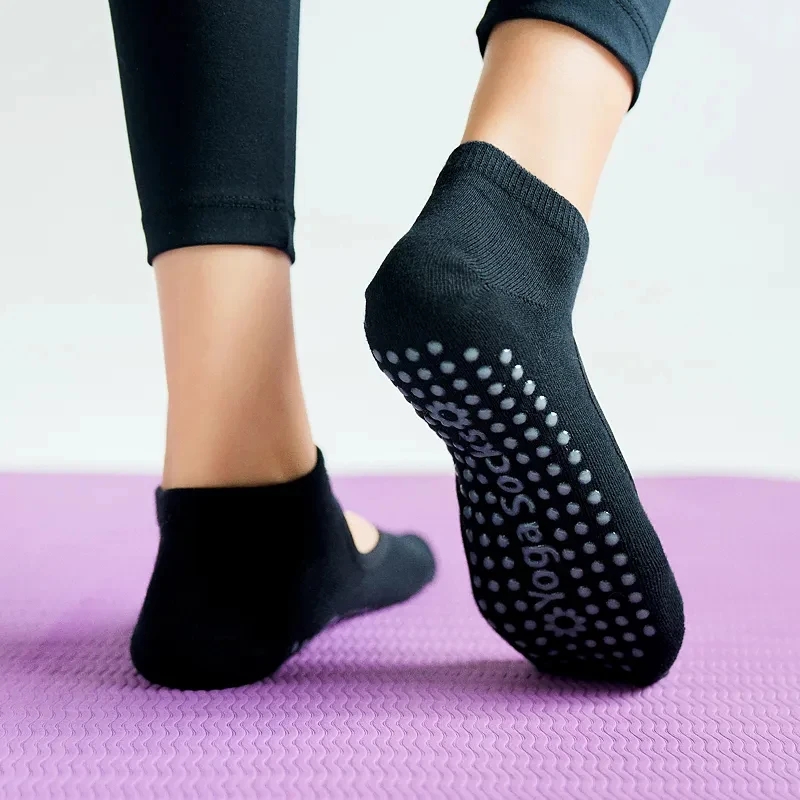 高品質の女性ヨガソックス滑り止め通気性背中の開いたピラティス - Fitness Yoga Pilates のレビューと価格