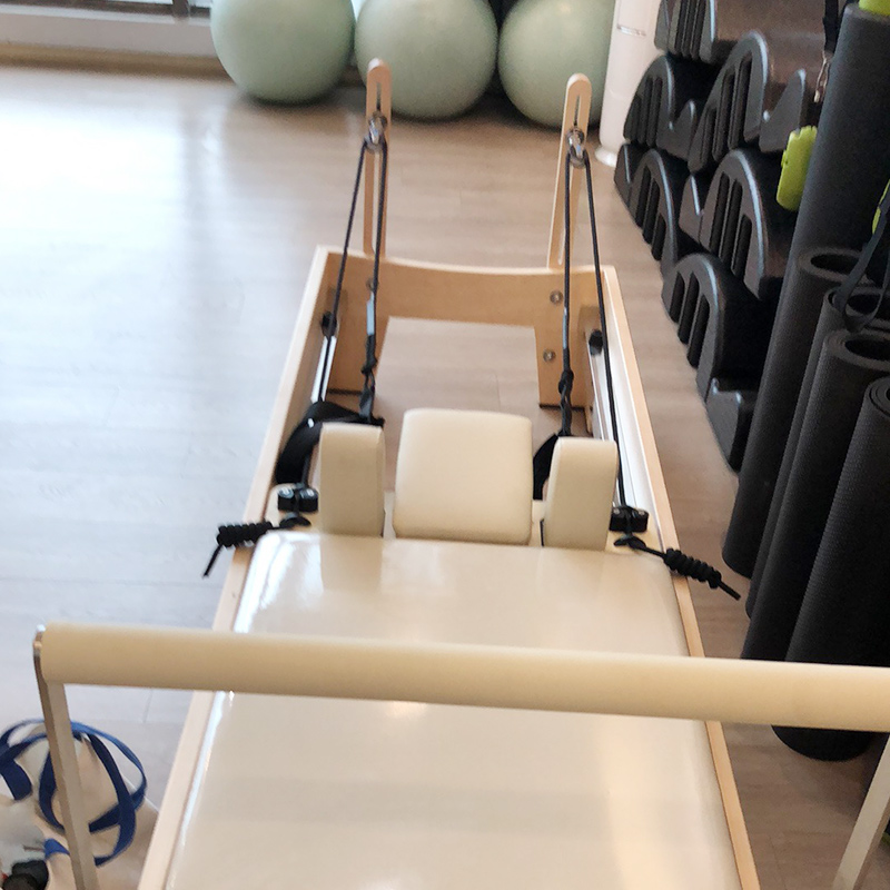 カスタマイズ可能なメープル木製調整式多機能ピラティスコアベッ - Pilates And Yoga Studio のレビューと価格