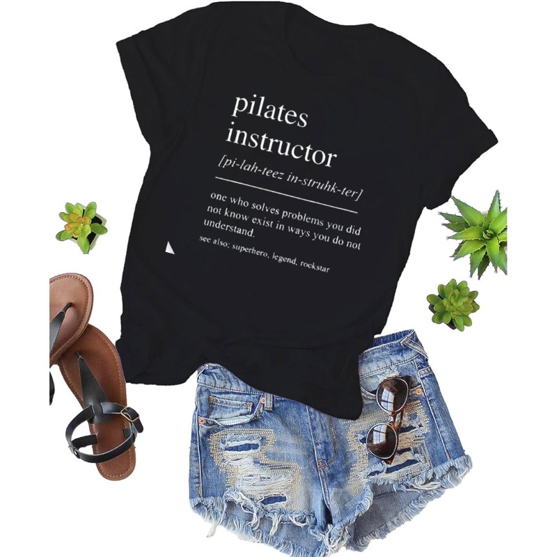 ピラティスインストラクター コットン Tシャツ 面白いシャツ - Pilates Yoga Instructor のレビューと価格