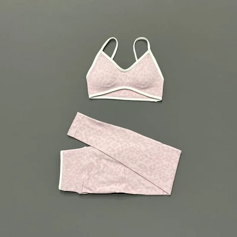 2ピースヨガセット レディース レオパード柄 薄型ストラップ - Pilates Yoga Kit のレビューと価格